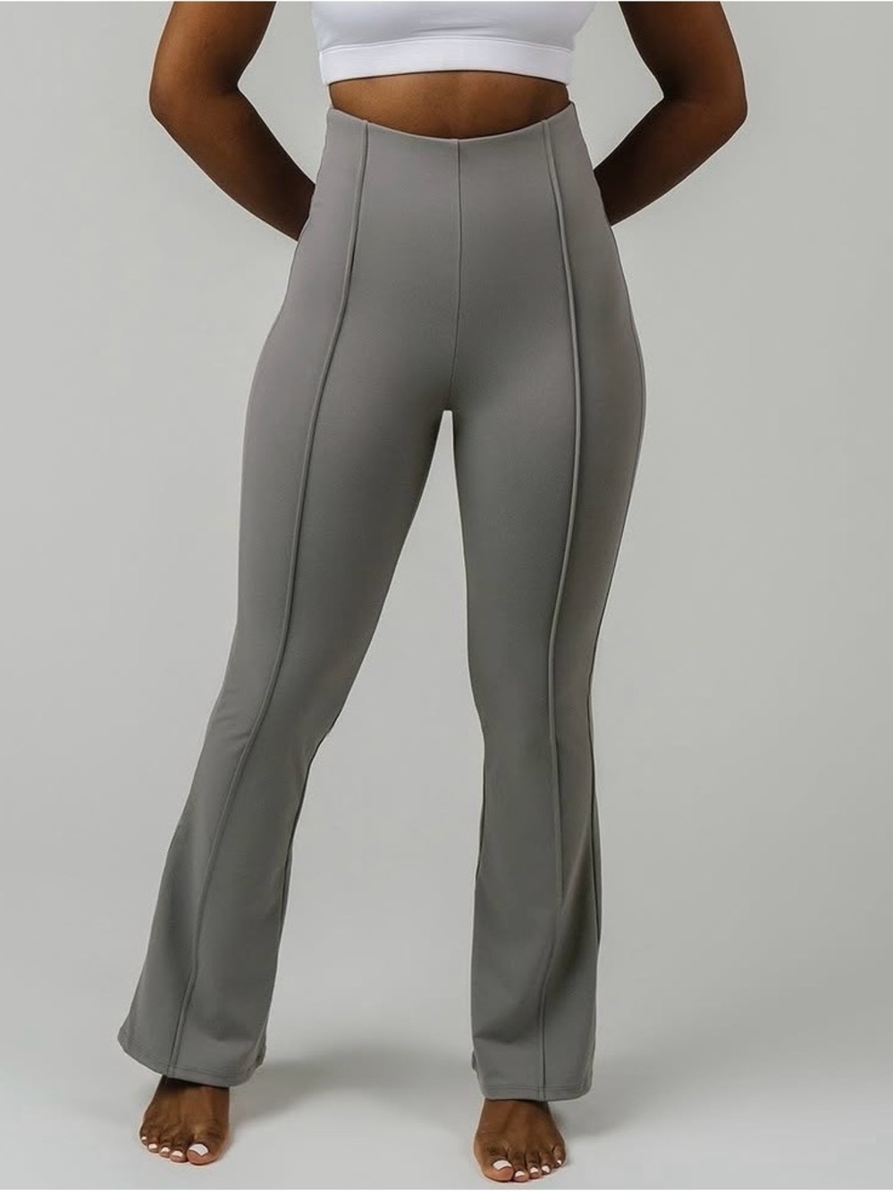 NWOT ZYIA ACTIVE Remi Flare Pants
Size Large
Color Gray